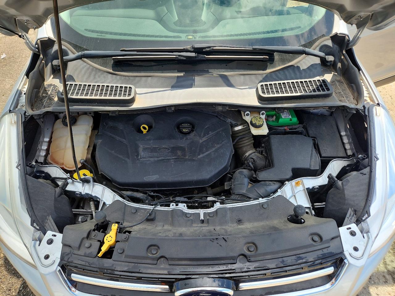 2014 Ford Escape Titanium Silver vin: 1FMCU9J9XEUD17167