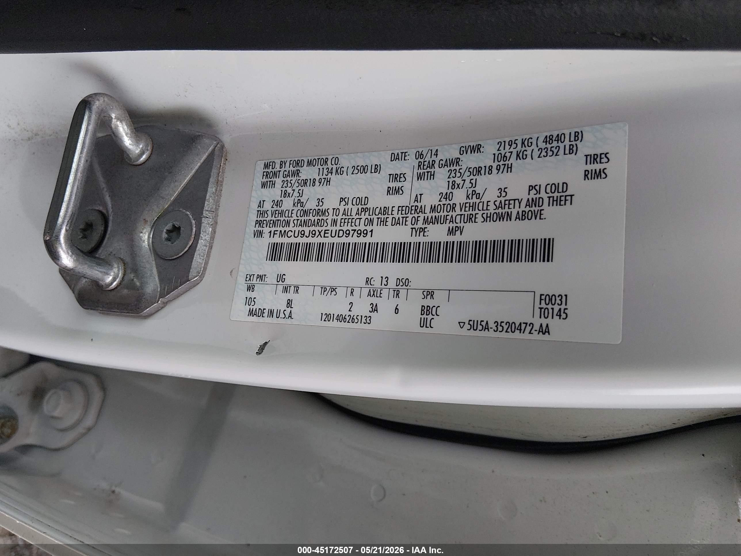 2014 Ford Escape Titanium White vin: 1FMCU9J9XEUD97991