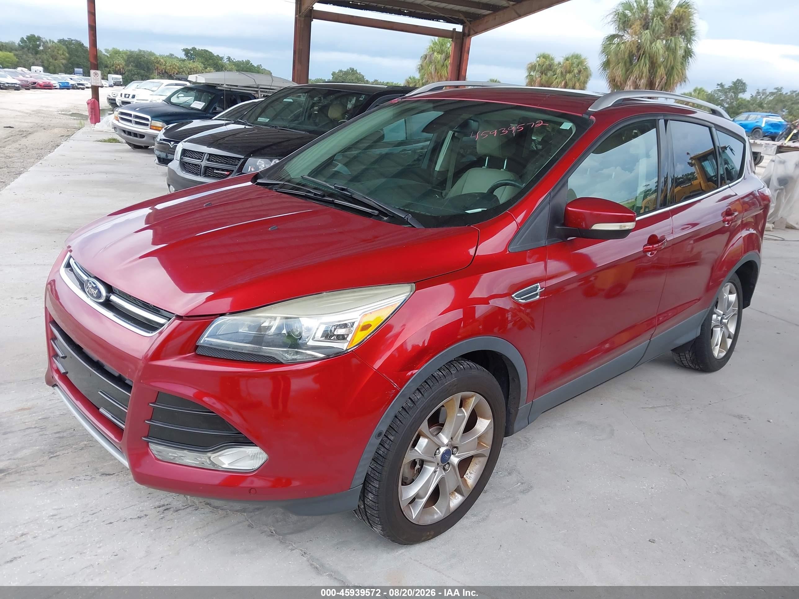 2015 Ford Escape Titanium Burgundy vin: 1FMCU9J9XFUA96803