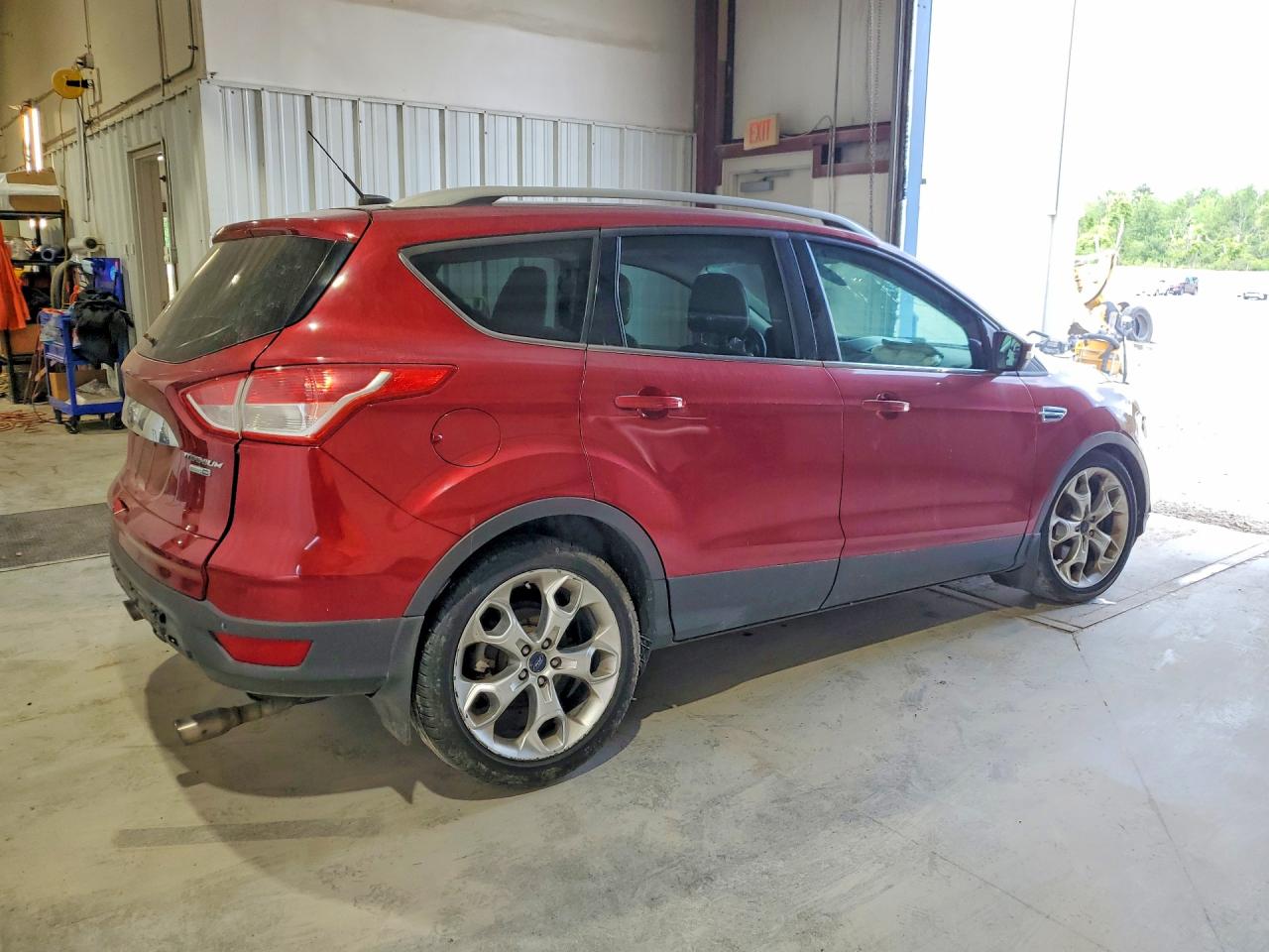 2015 Ford Escape Titanium Burgundy vin: 1FMCU9J9XFUB15639