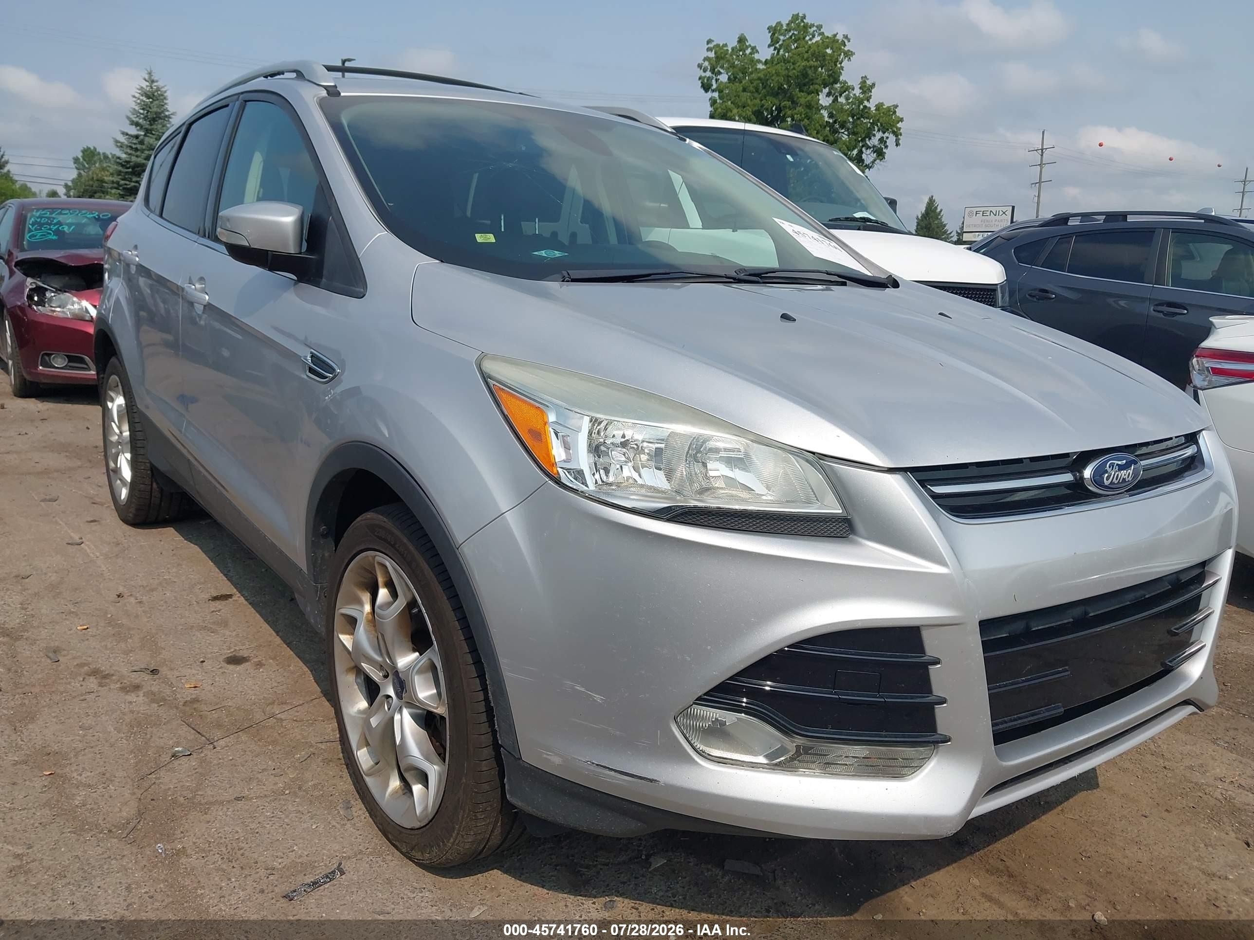 2015 Ford Escape Titanium Silver vin: 1FMCU9J9XFUB18220