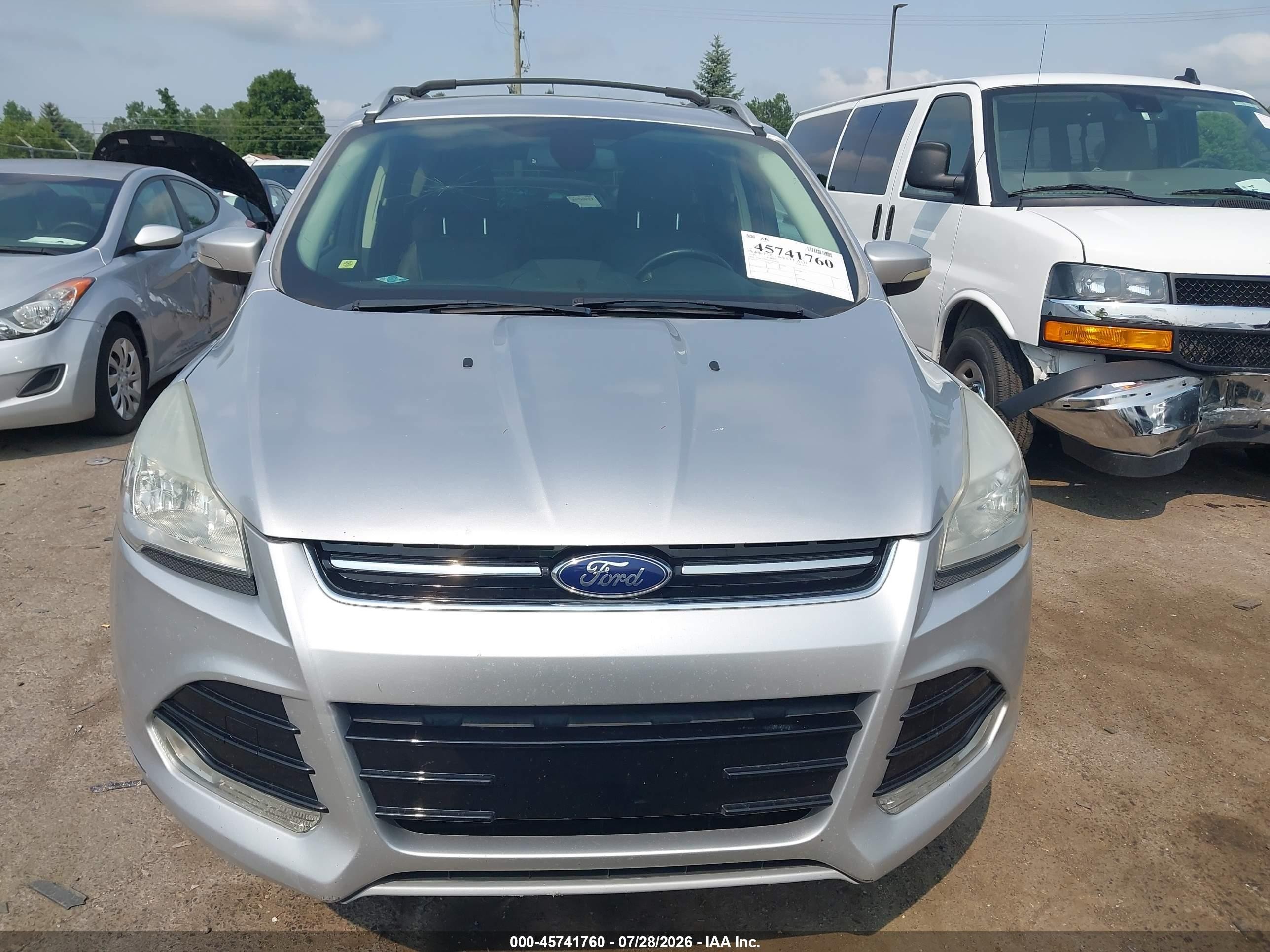 2015 Ford Escape Titanium Silver vin: 1FMCU9J9XFUB18220