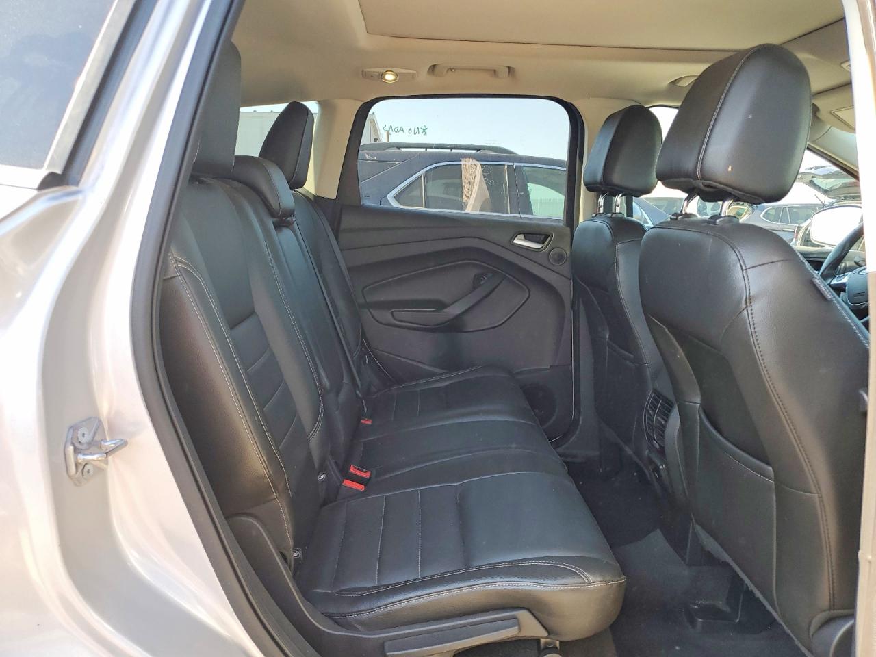 2015 Ford Escape Titanium Silver vin: 1FMCU9J9XFUB23305