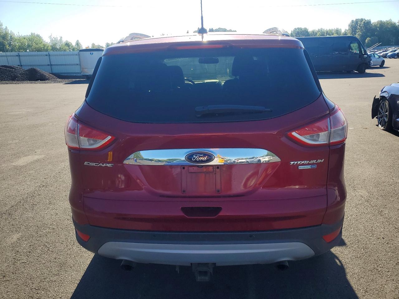 2015 Ford Escape Titanium Red vin: 1FMCU9J9XFUB50004