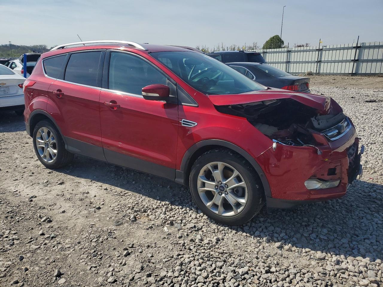 2015 Ford Escape Titanium Красный vin: 1FMCU9J9XFUC05700