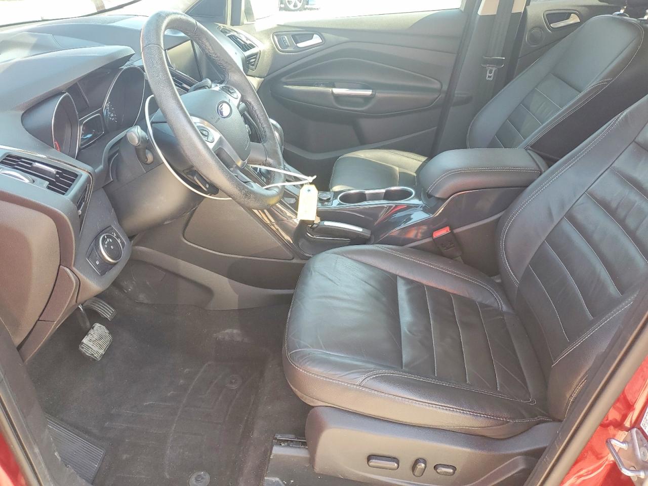 2015 Ford Escape Titanium Красный vin: 1FMCU9J9XFUC05700