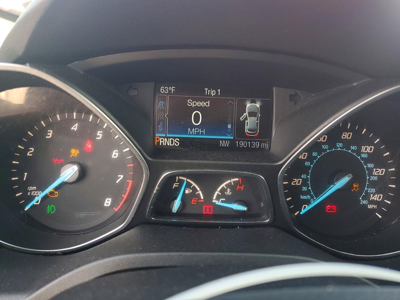 2015 Ford Escape Titanium Красный vin: 1FMCU9J9XFUC05700
