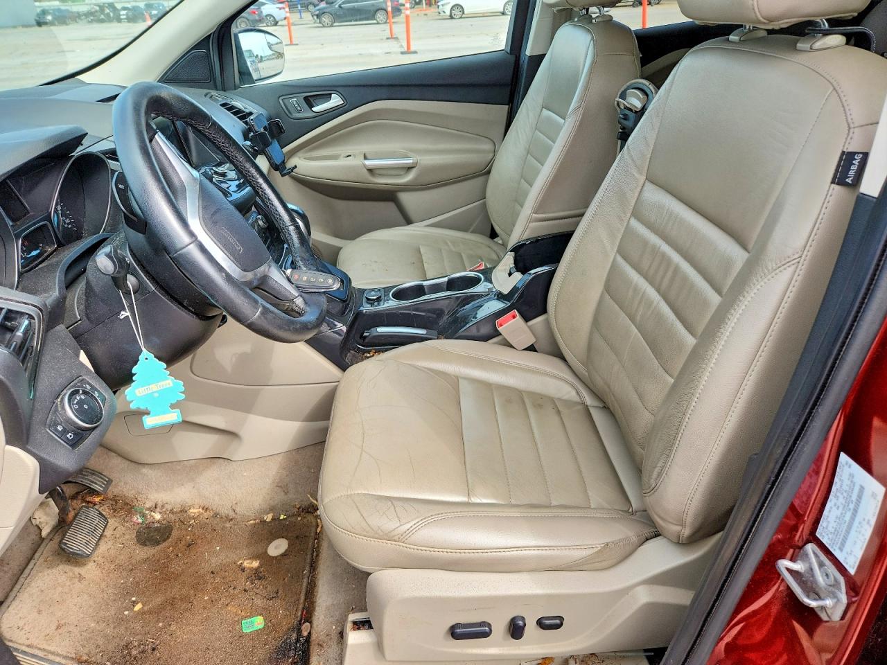 2016 Ford Escape Titanium Burgundy vin: 1FMCU9J9XGUC17766