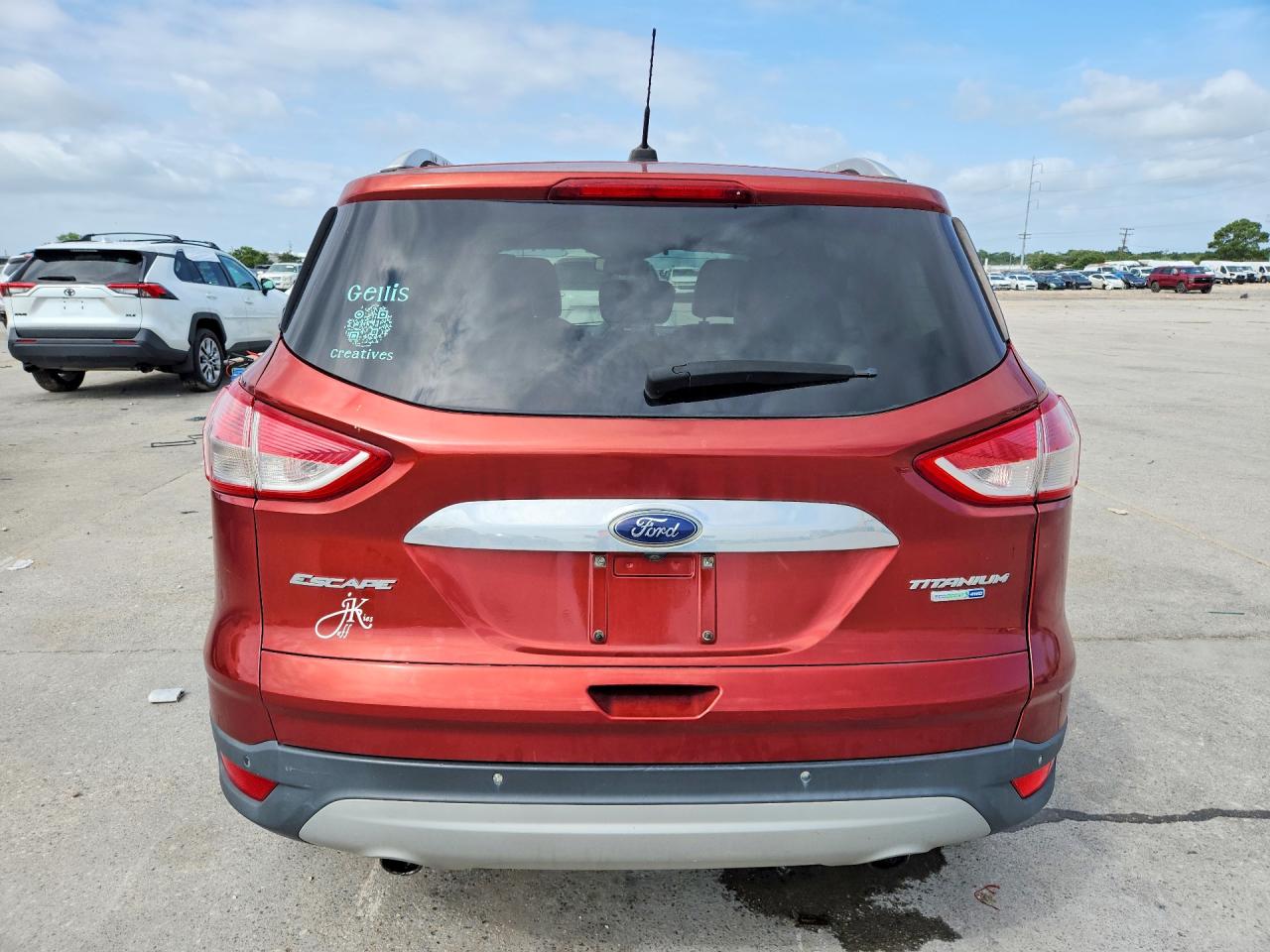 2016 Ford Escape Titanium Burgundy vin: 1FMCU9J9XGUC17766