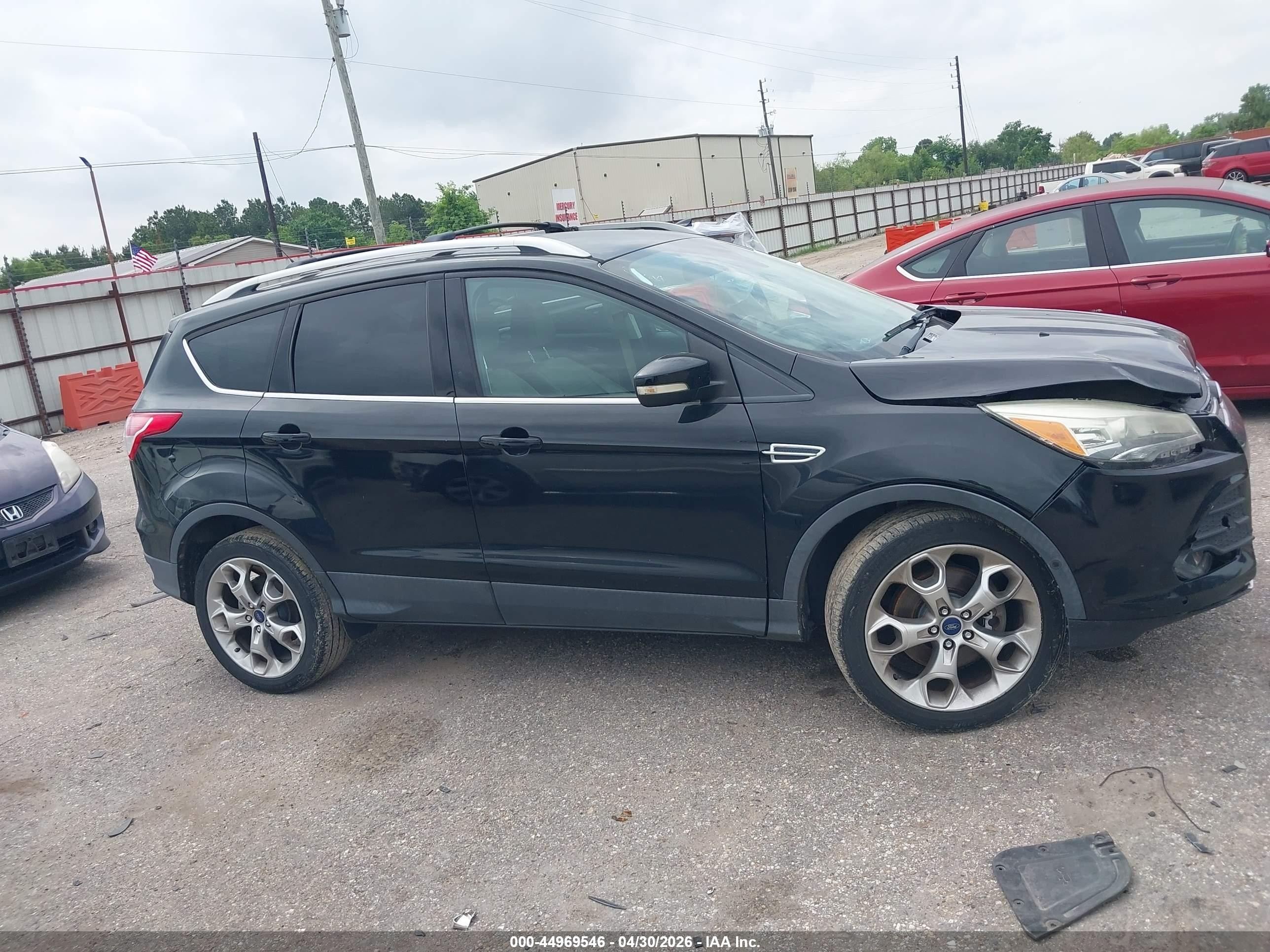 2016 Ford Escape Titanium Черный vin: 1FMCU9J9XGUC80365