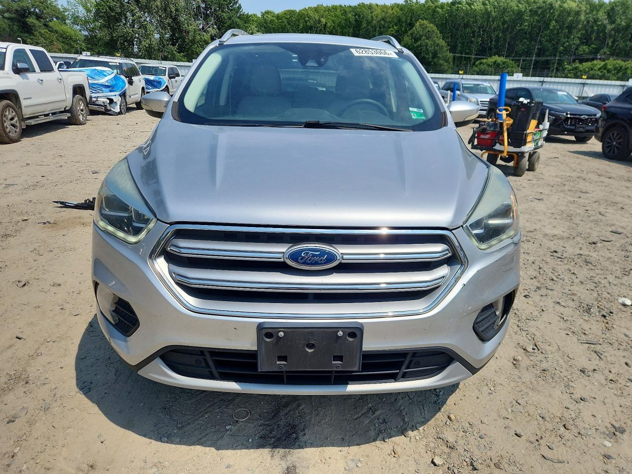2017 Ford Escape Titanium Silver vin: 1FMCU9J9XHUD60640