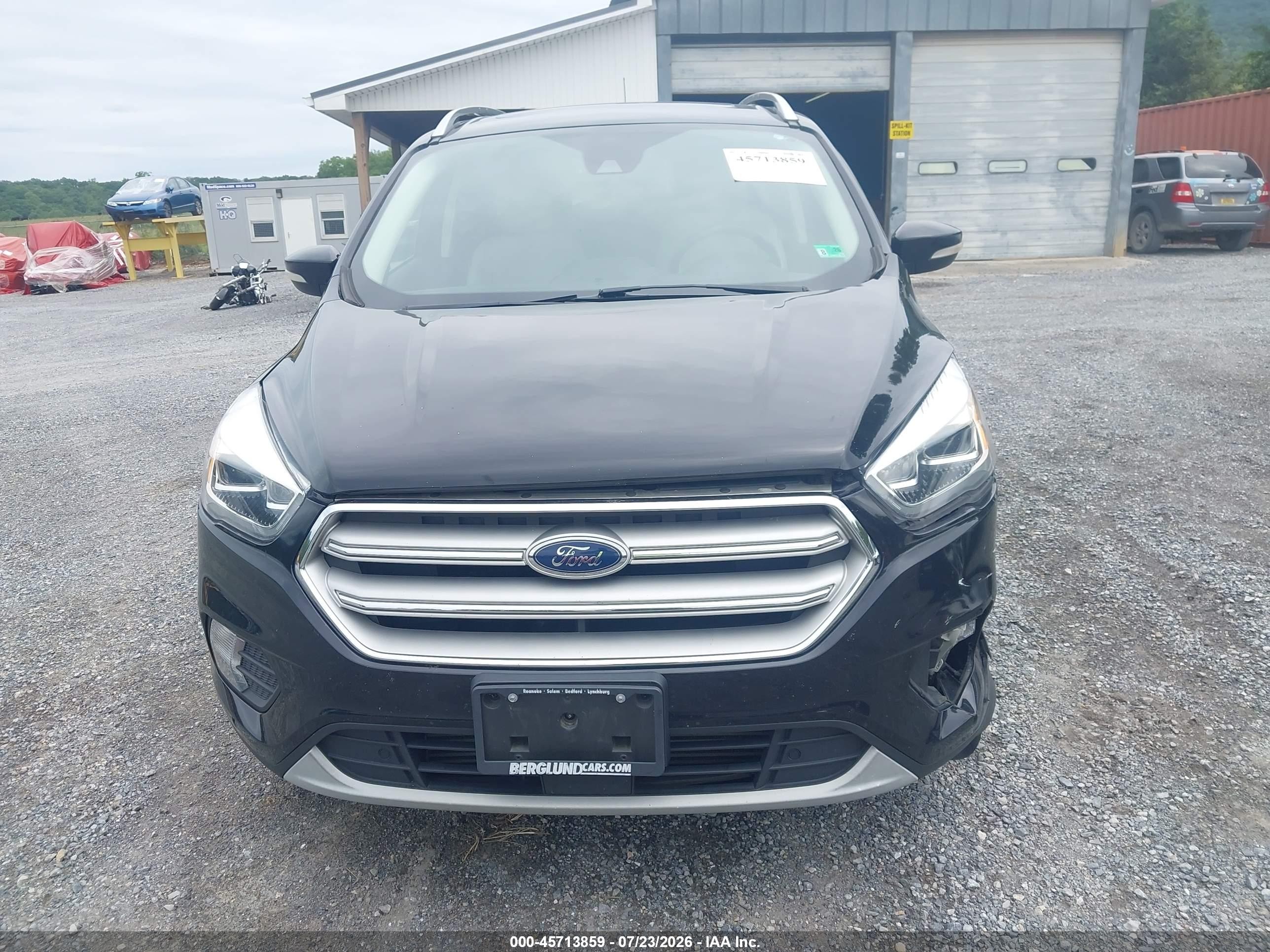 2019 Ford Escape Titanium Black vin: 1FMCU9J9XKUC21115