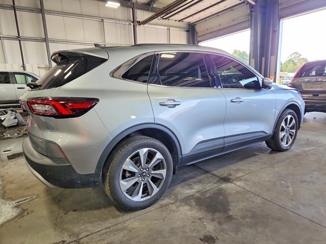2024 Ford Escape Platinum Silver vin: 1FMCU9JA4RUA83740