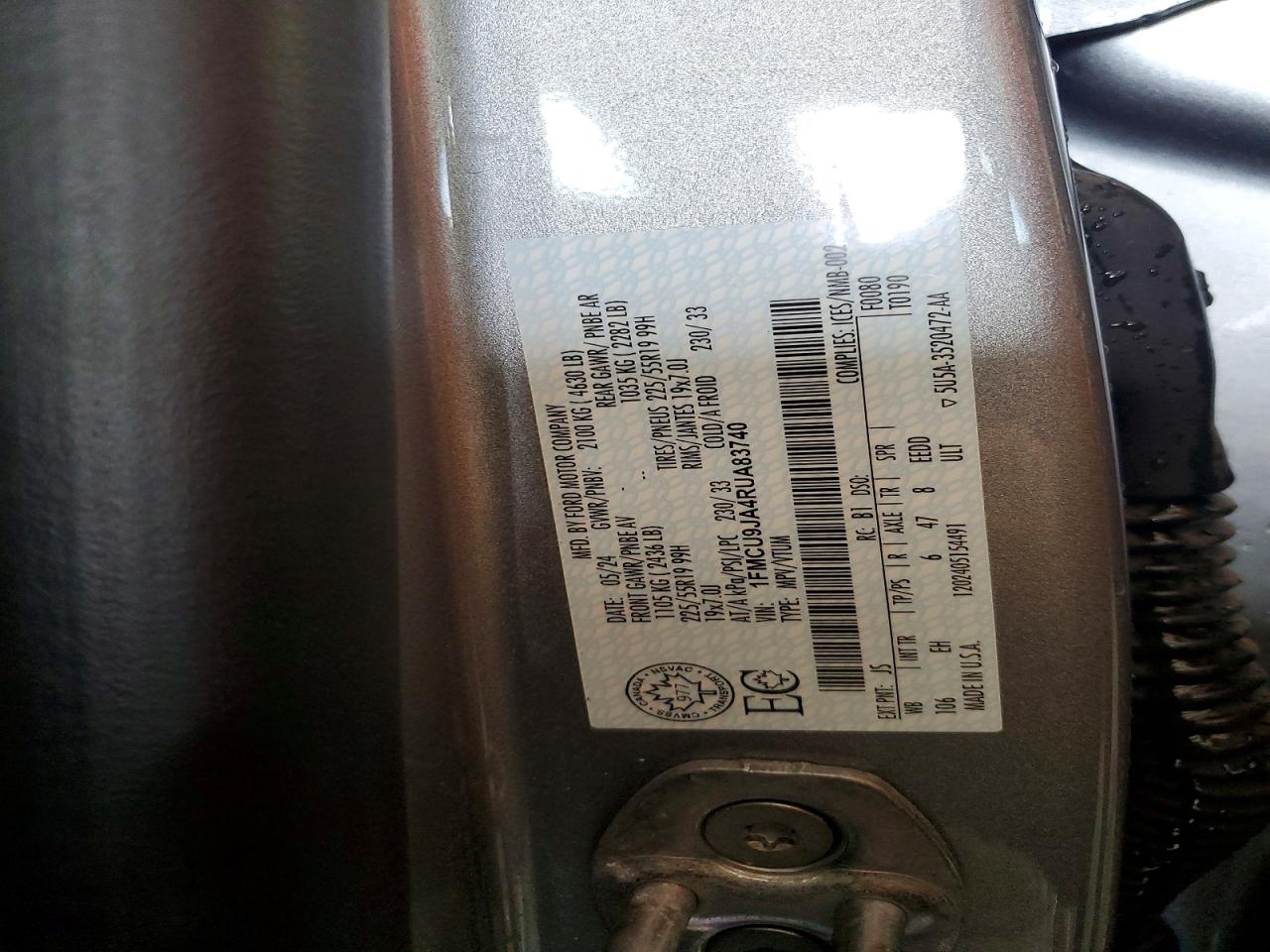 2024 Ford Escape Platinum Silver vin: 1FMCU9JA4RUA83740