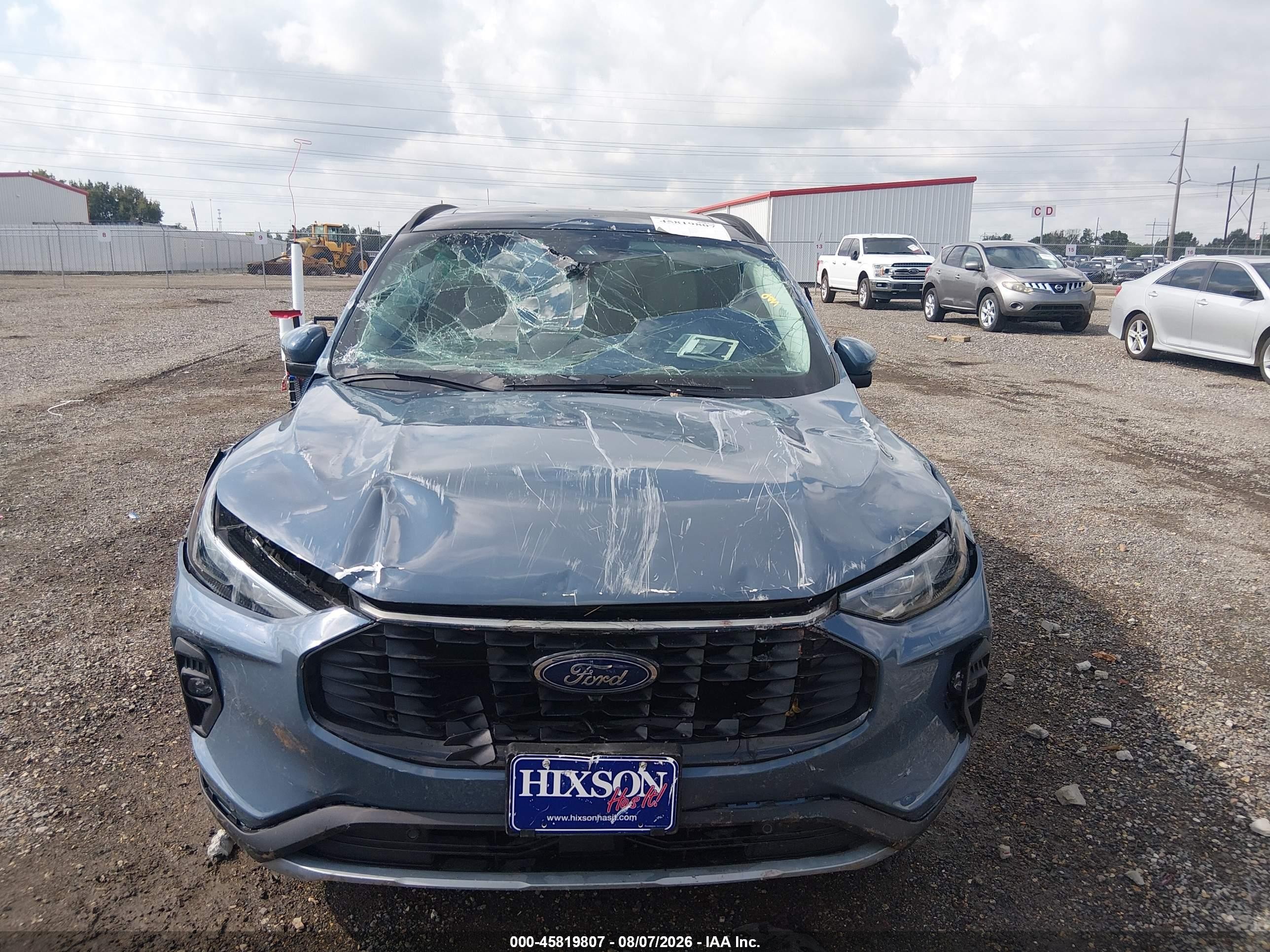 2024 Ford Escape Platinum Light Blue vin: 1FMCU9JA5RUB51656