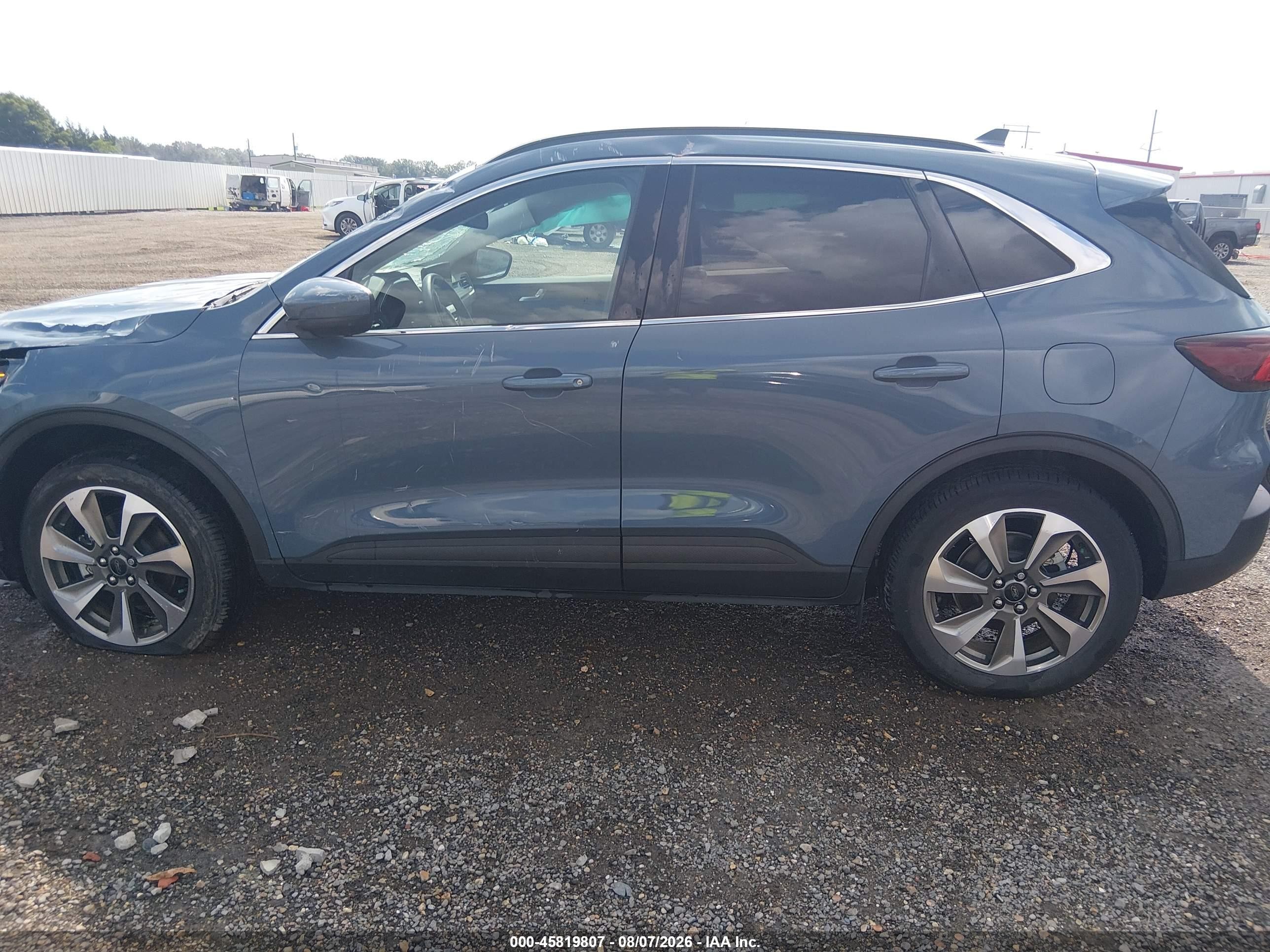 2024 Ford Escape Platinum Light Blue vin: 1FMCU9JA5RUB51656
