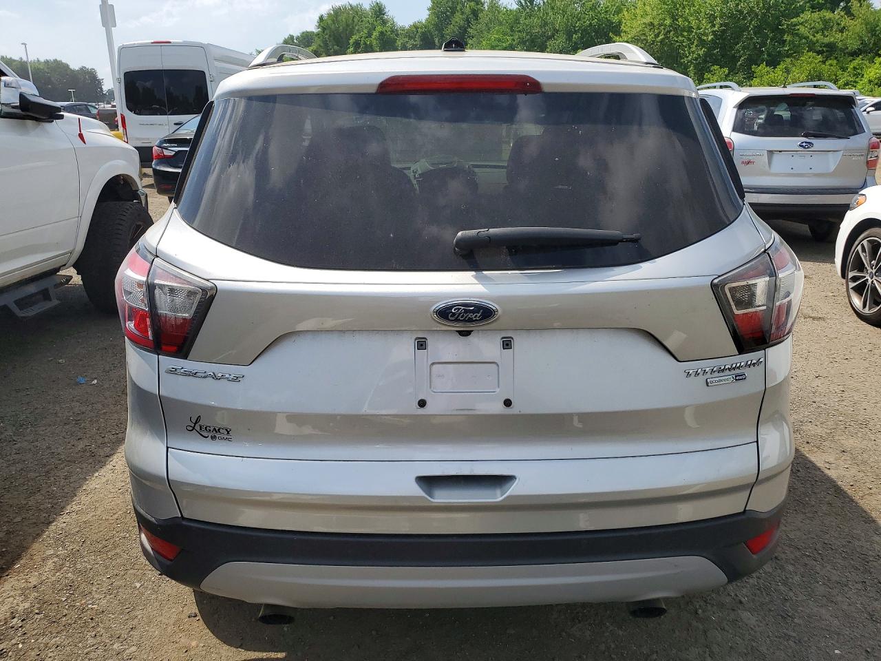 2017 Ford Escape Titanium Silver vin: 1FMCU9JD0HUD86376