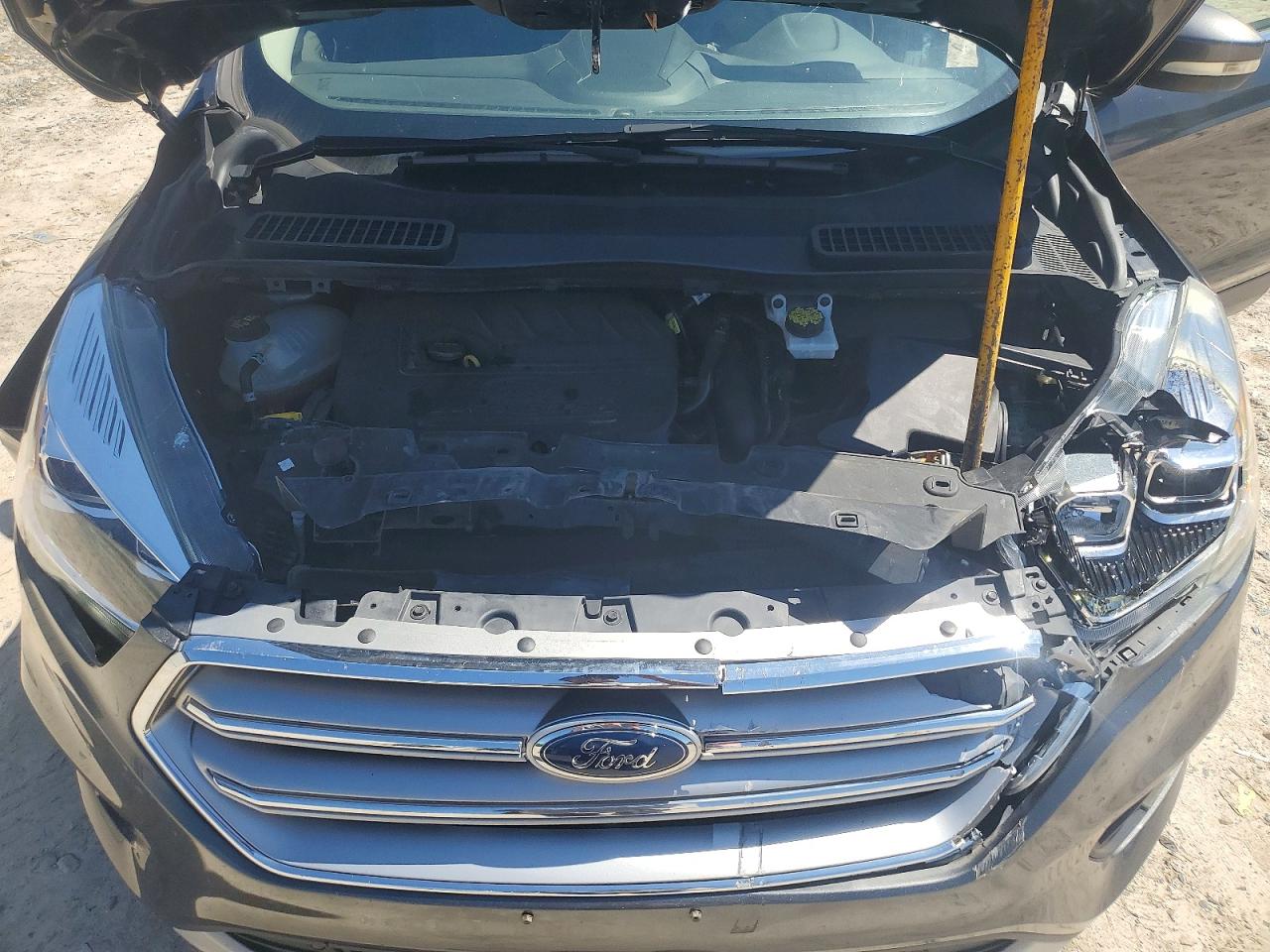 2017 Ford Escape Titanium Gray vin: 1FMCU9JD3HUE45937