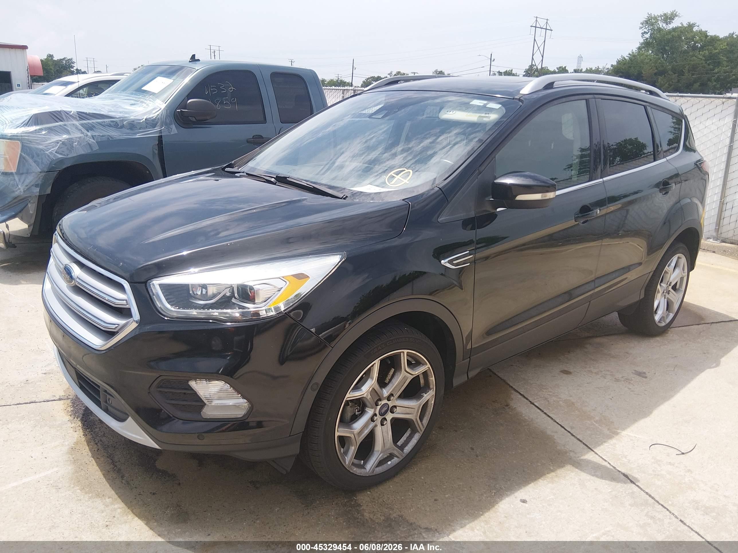 2017 Ford Escape Titanium Black vin: 1FMCU9JD7HUC09078