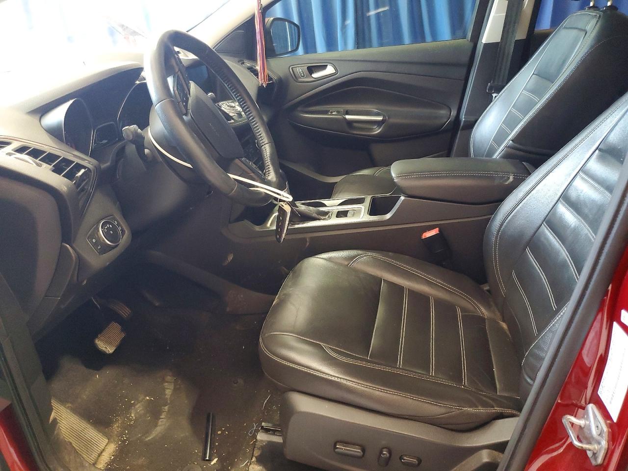 2017 Ford Escape Maroon vin: 1FMCU9JD8HUB58691