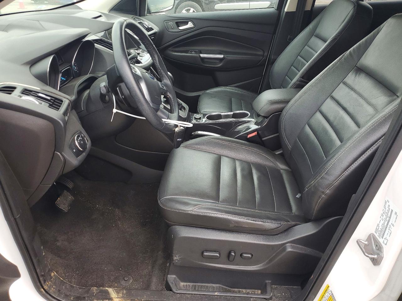 2014 Ford Escape Titanium White vin: 1FMCU9JX0EUA75522