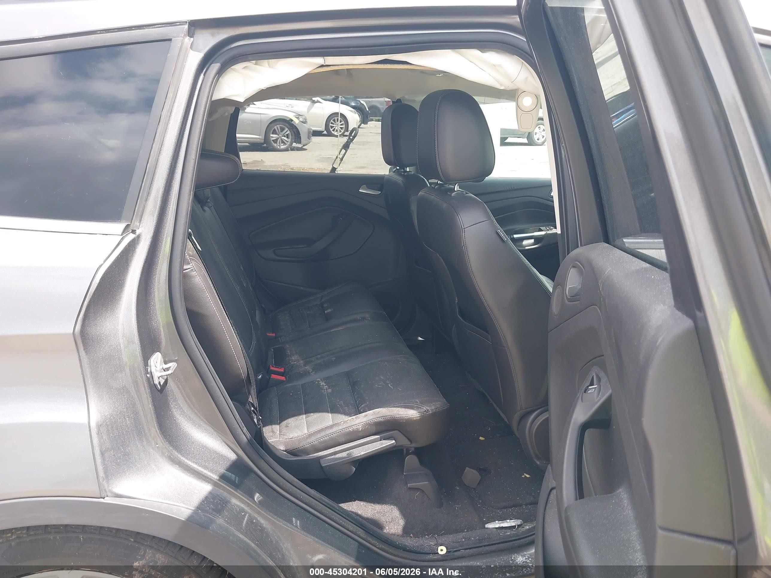 2014 Ford Escape Titanium Gray vin: 1FMCU9JX0EUA78601
