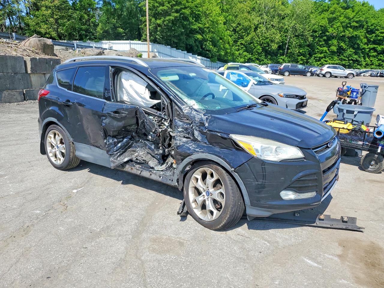 2014 Ford Escape Titanium Black vin: 1FMCU9JX1EUA99053