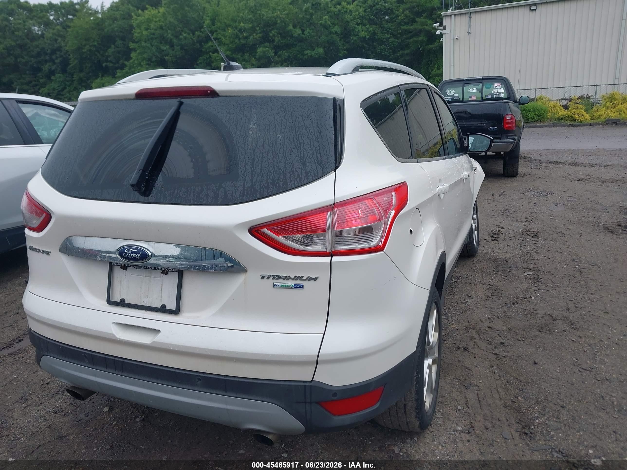 2014 Ford Escape Titanium White vin: 1FMCU9JX1EUB17146