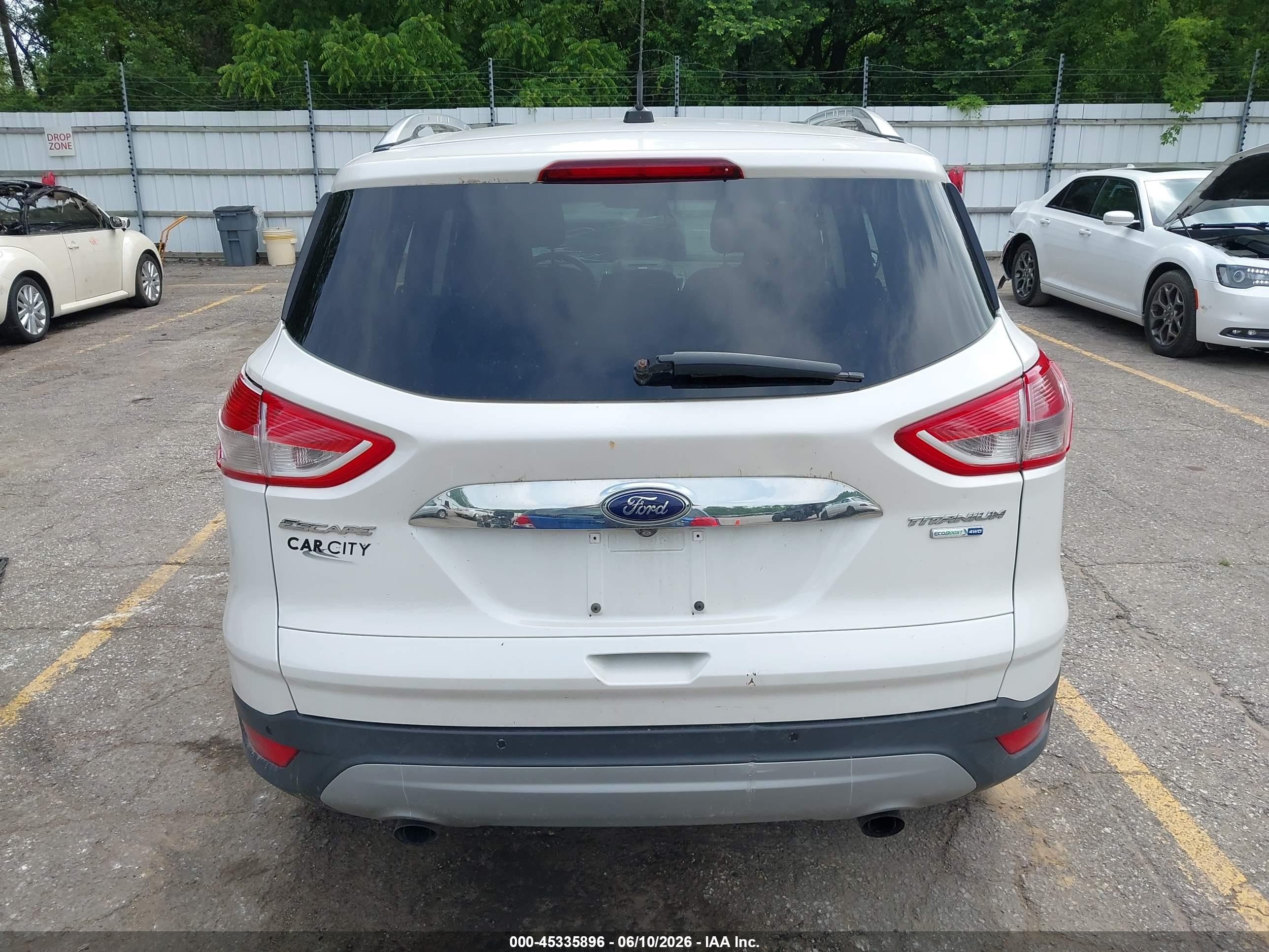 2014 Ford Escape Titanium White vin: 1FMCU9JX1EUE22288