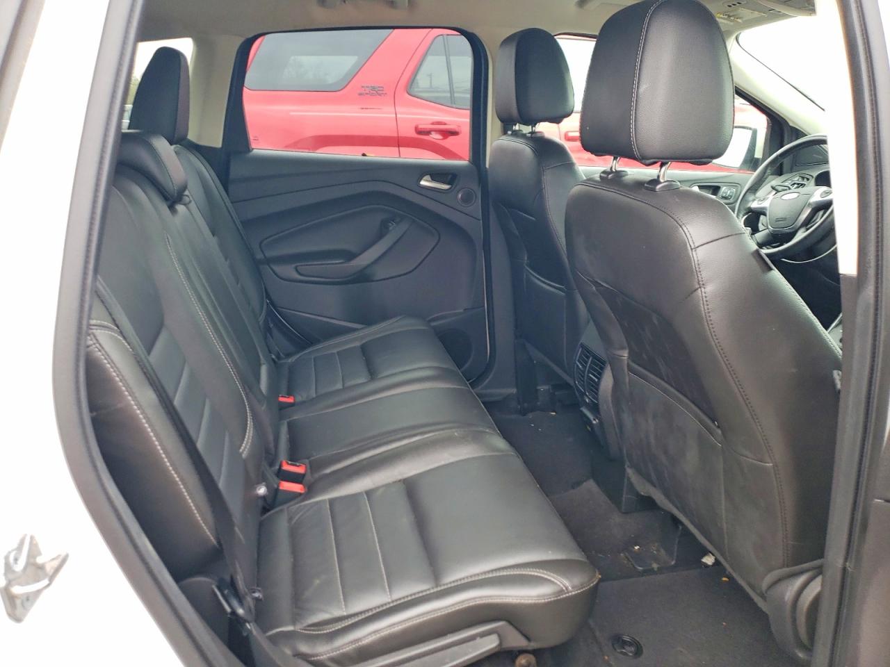 2014 Ford Escape Titanium White vin: 1FMCU9JX1EUE32173
