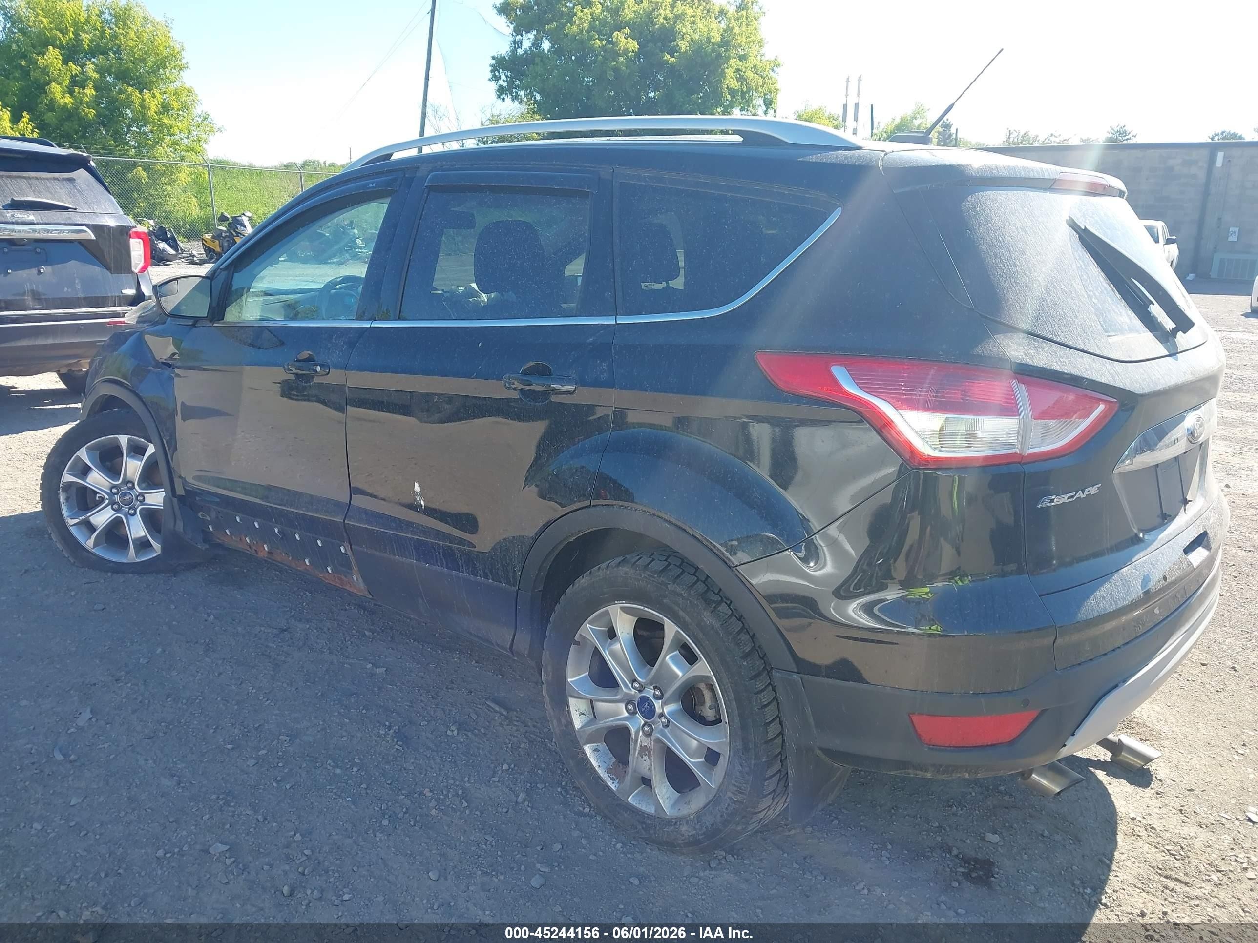 2015 Ford Escape Titanium Black vin: 1FMCU9JX2FUA02430