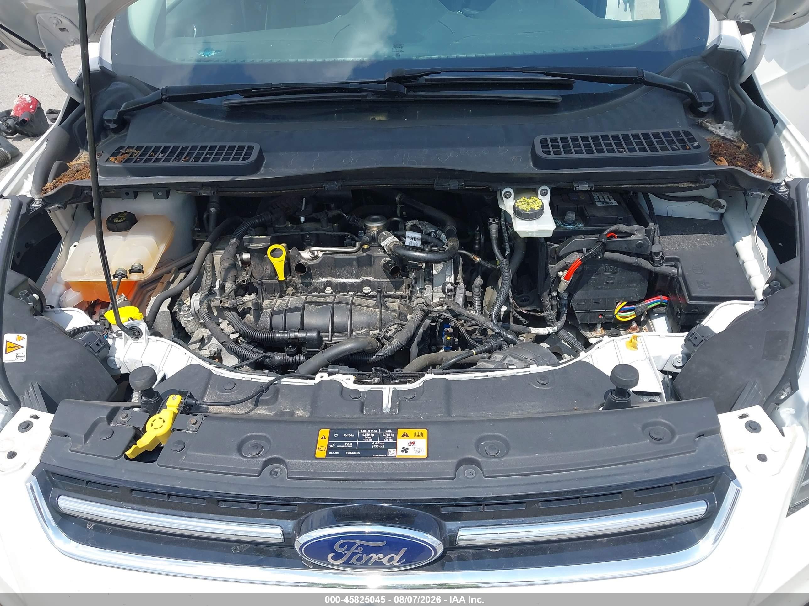 2015 Ford Escape Titanium White vin: 1FMCU9JX2FUB03550