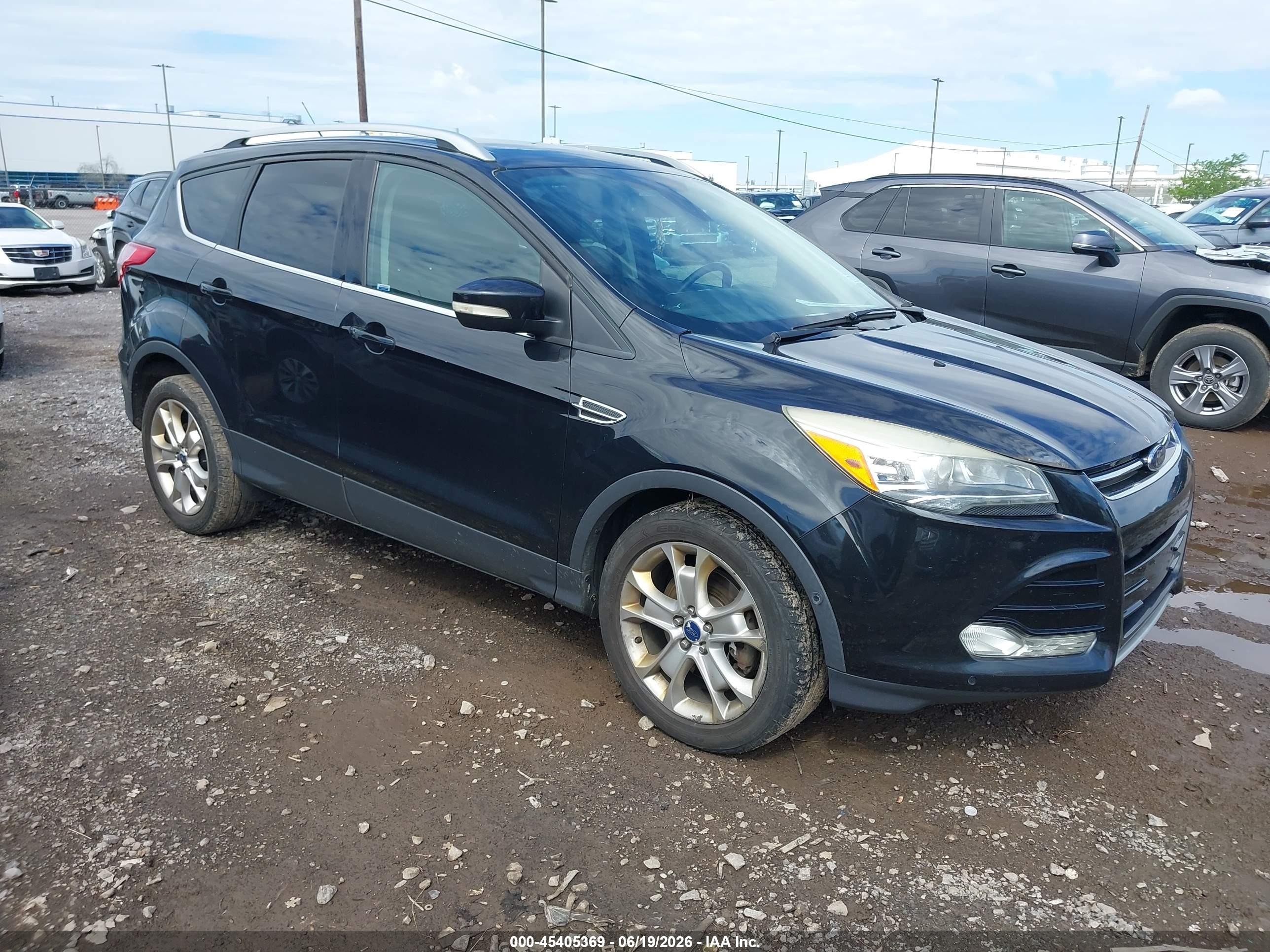 2015 Ford Escape Titanium Black vin: 1FMCU9JX2FUC41508