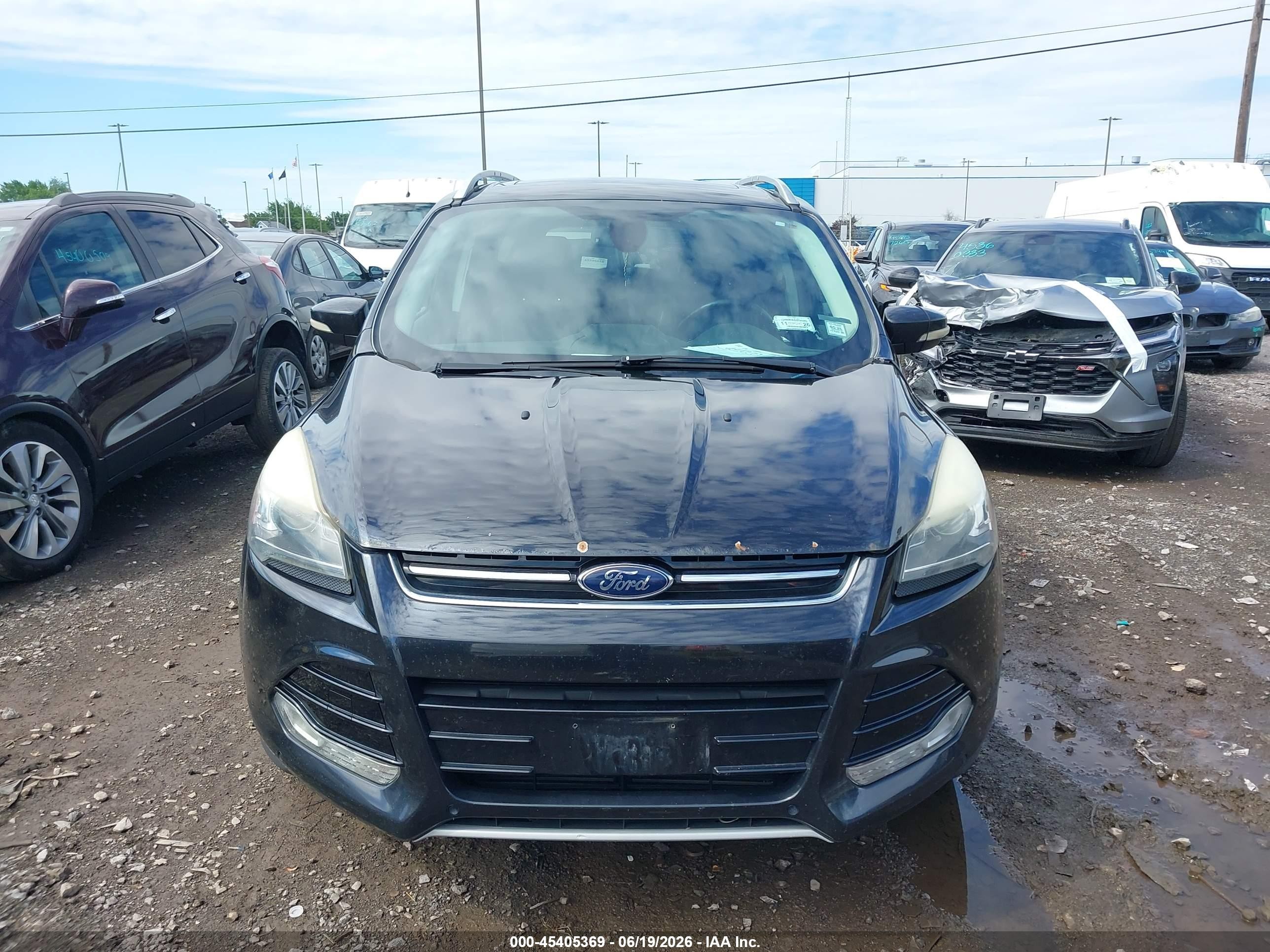 2015 Ford Escape Titanium Черный vin: 1FMCU9JX2FUC41508