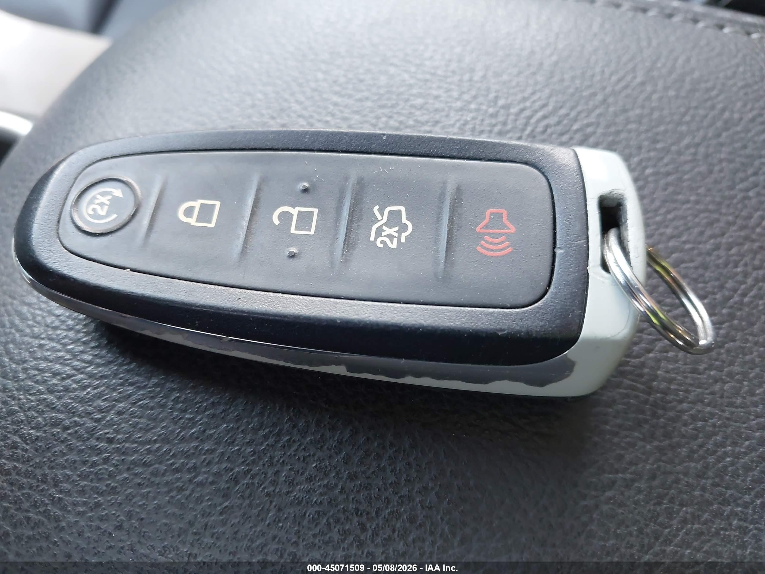 2015 Ford Escape Titanium Серый vin: 1FMCU9JX2FUC53450