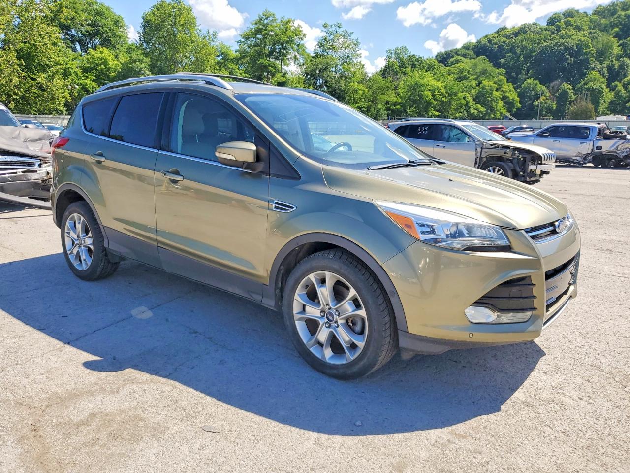 2014 Ford Escape Titanium Green vin: 1FMCU9JX3EUA75384