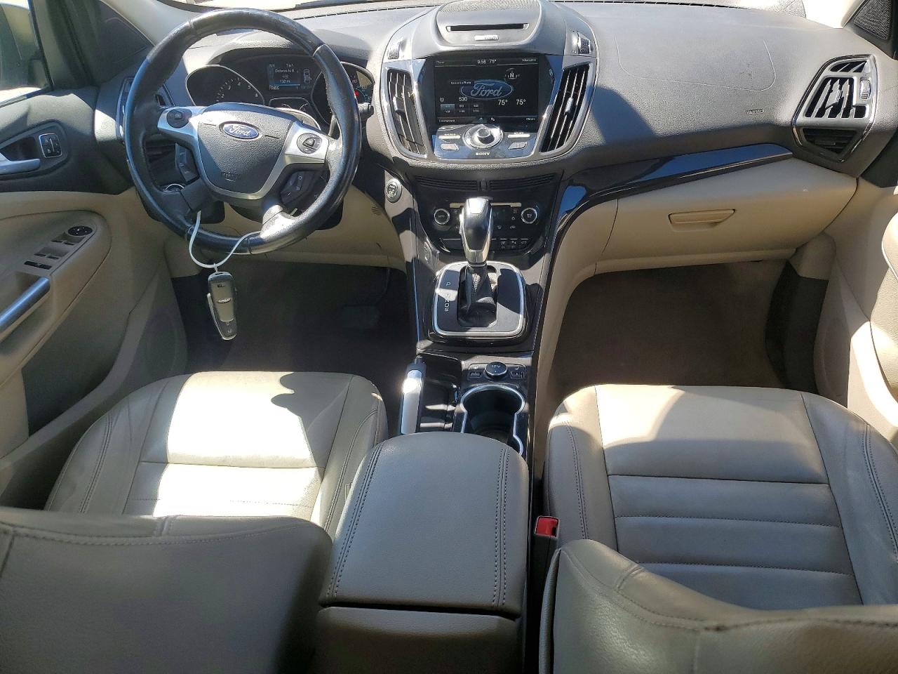 2014 Ford Escape Titanium Green vin: 1FMCU9JX3EUA75384