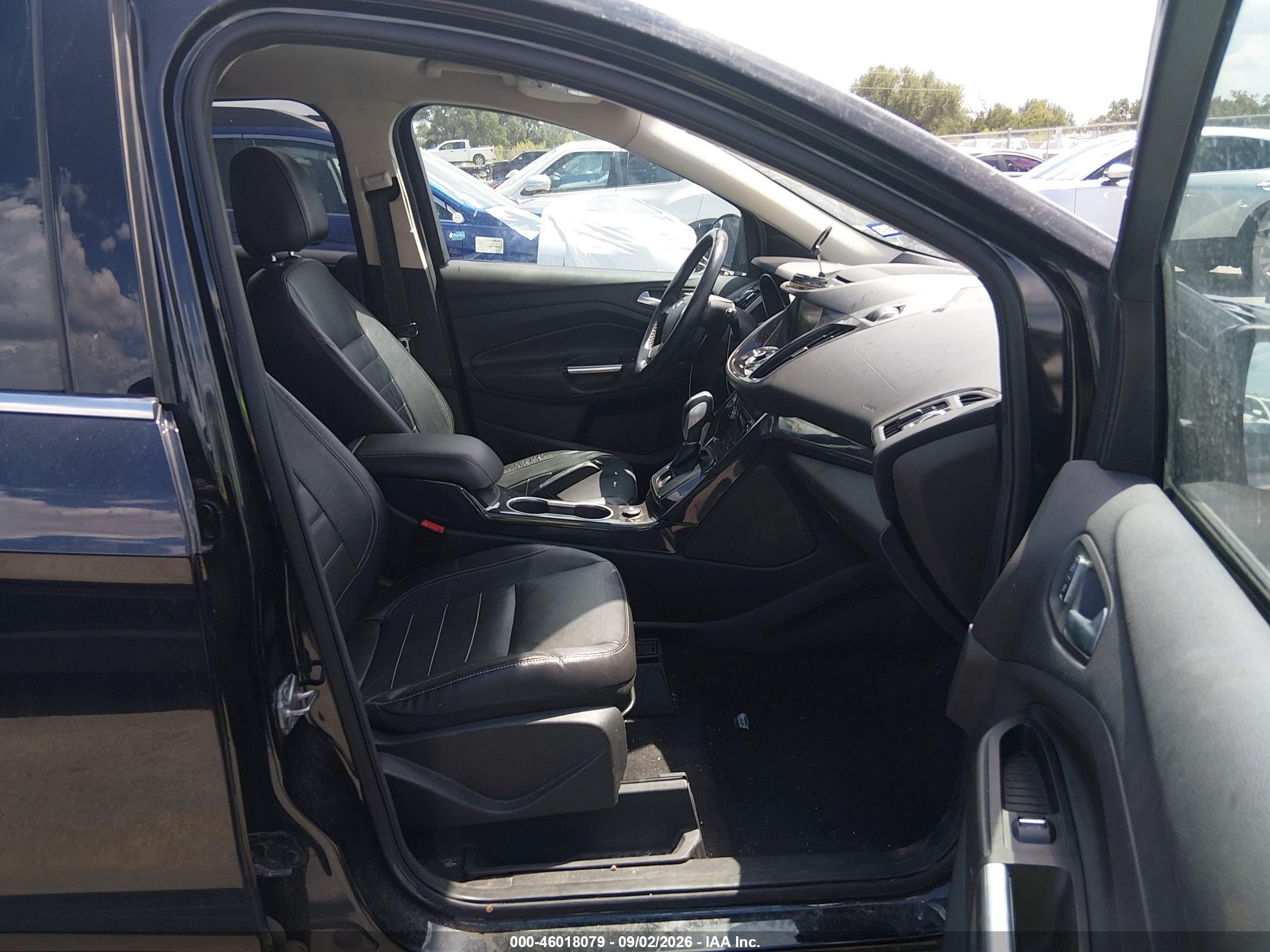 2014 Ford Escape Titanium Black vin: 1FMCU9JX3EUC17037
