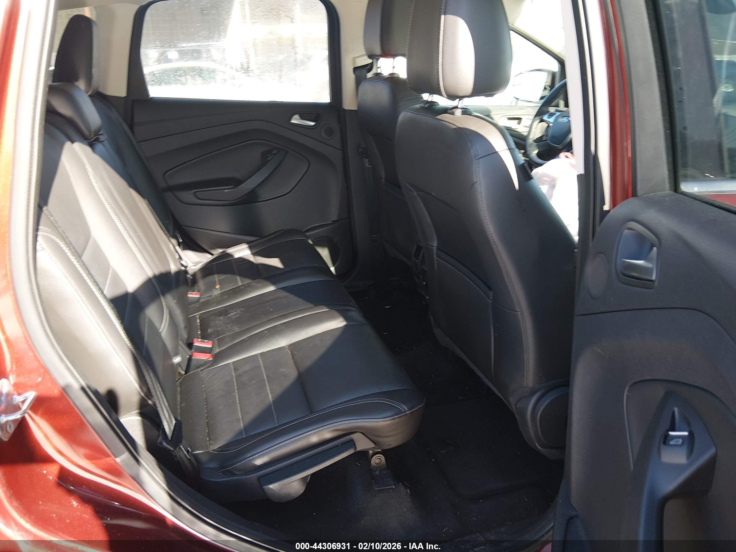 2014 Ford Escape Titanium Maroon vin: 1FMCU9JX3EUC51477