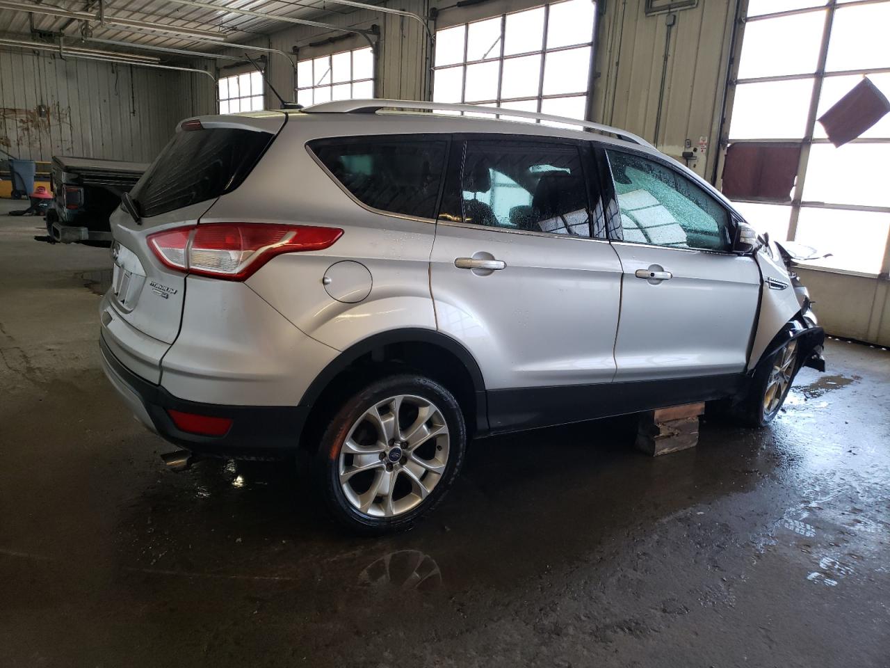 2015 Ford Escape Titanium Серебряный vin: 1FMCU9JX3FUA85964