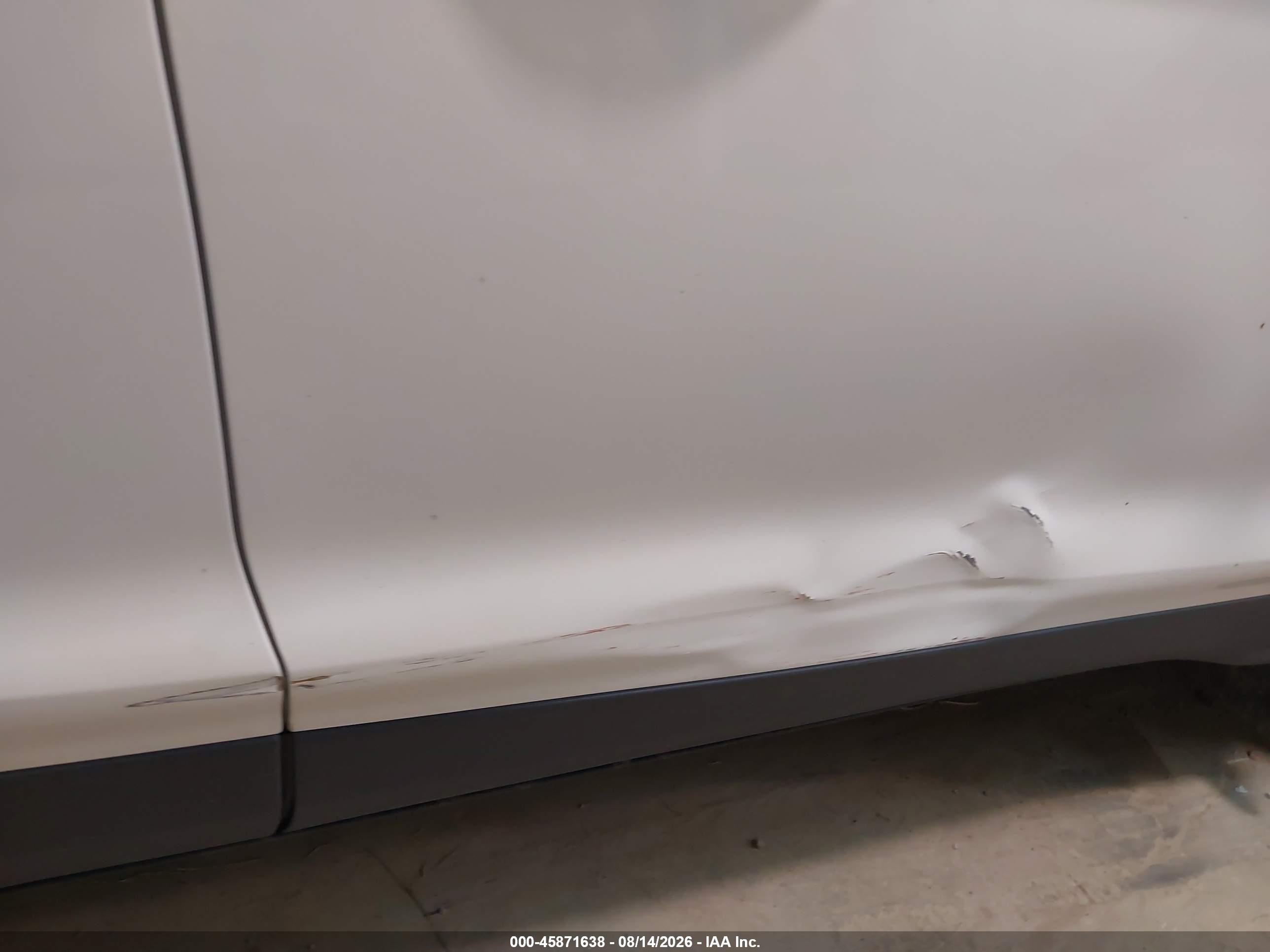 2015 Ford Escape Titanium White vin: 1FMCU9JX3FUC76302