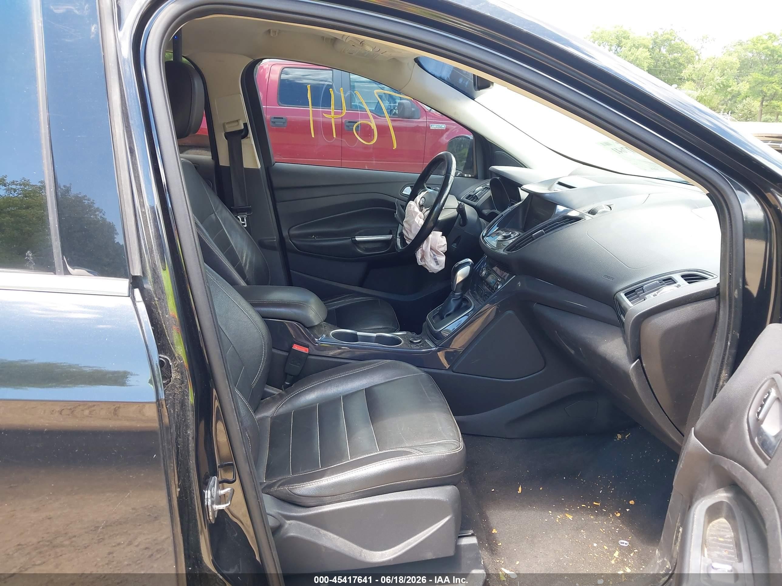 2014 Ford Escape Titanium Black vin: 1FMCU9JX4EUA54138