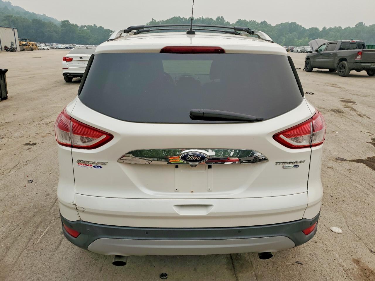 2015 Ford Escape Titanium Белый vin: 1FMCU9JX4FUA89215