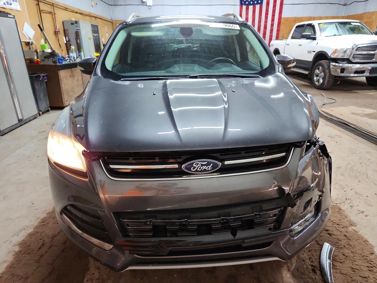 2015 Ford Escape Hybrid Gray vin: 1FMCU9JX4FUA91451