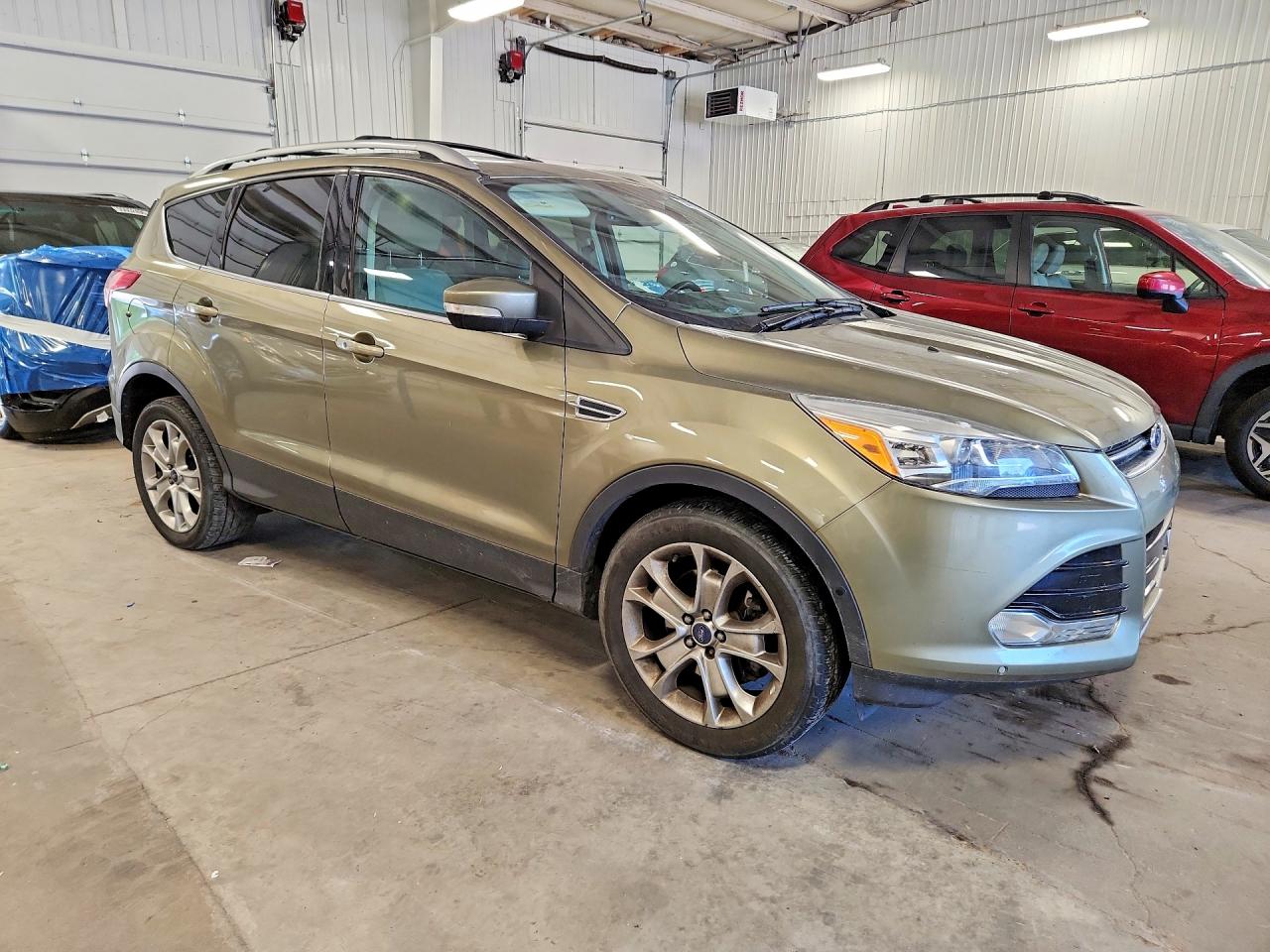 2014 Ford Escape Titanium Tan vin: 1FMCU9JX6EUA13610