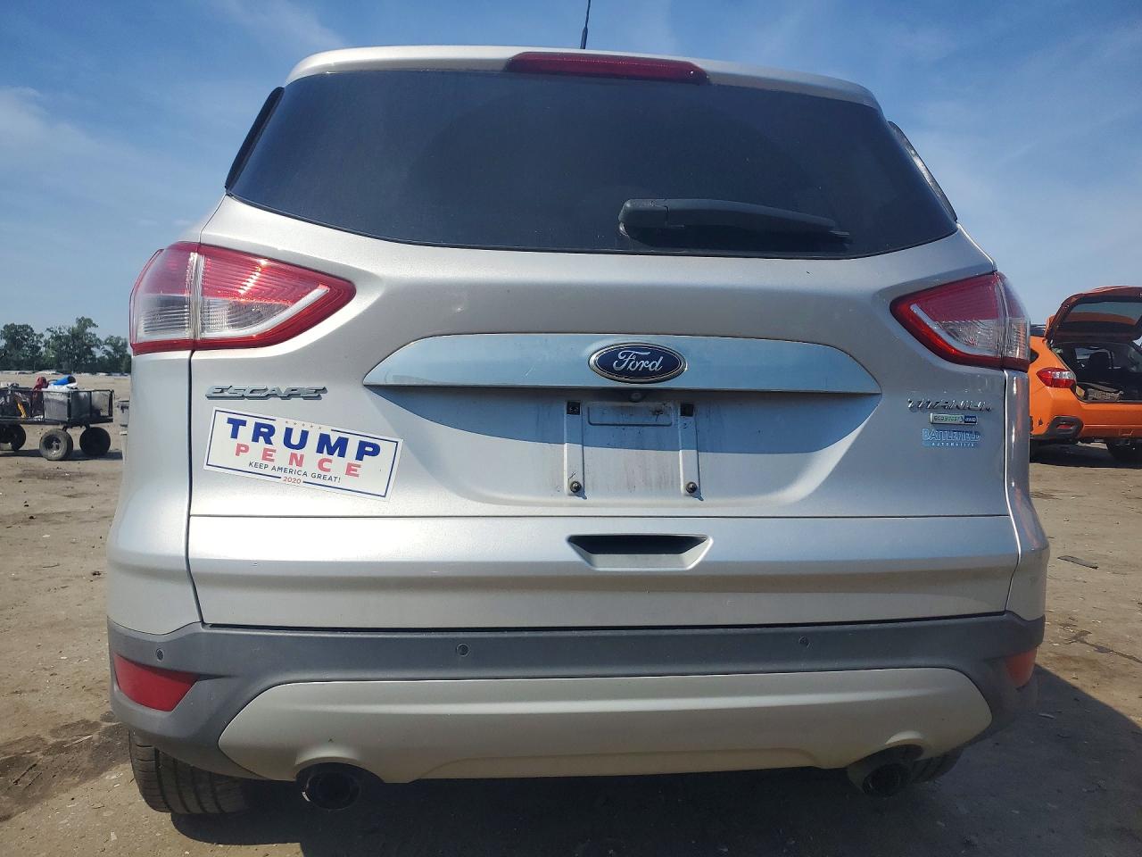 2014 Ford Escape Titanium Silver vin: 1FMCU9JX6EUD62606