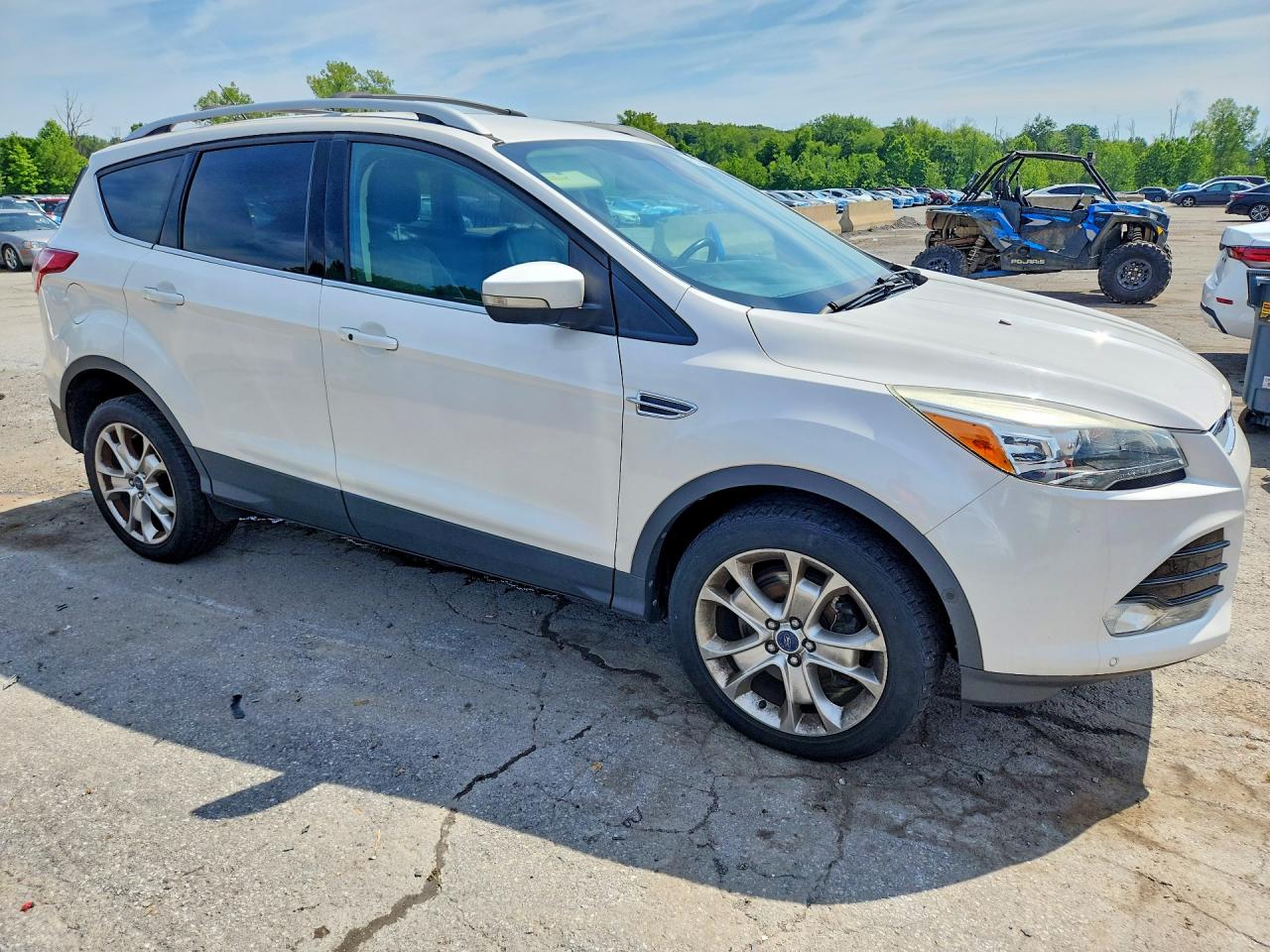 2014 Ford Escape Titanium White vin: 1FMCU9JX7EUB75469