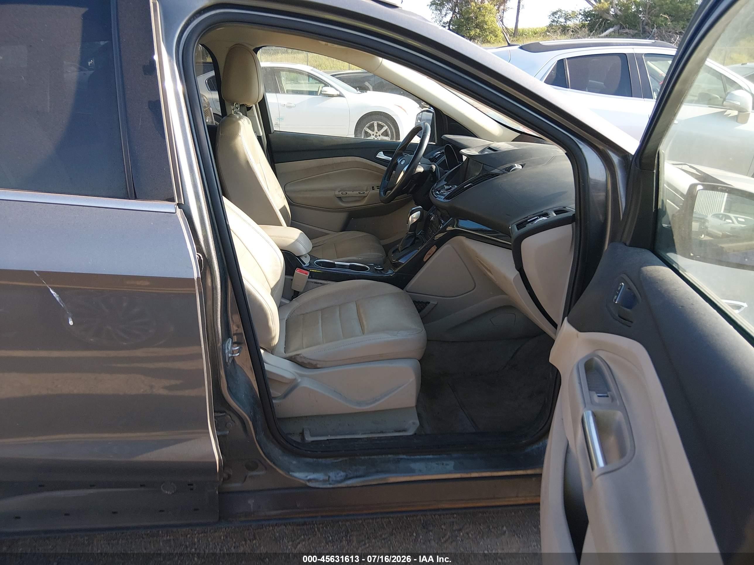 2014 Ford Escape Titanium Gray vin: 1FMCU9JX7EUD43952