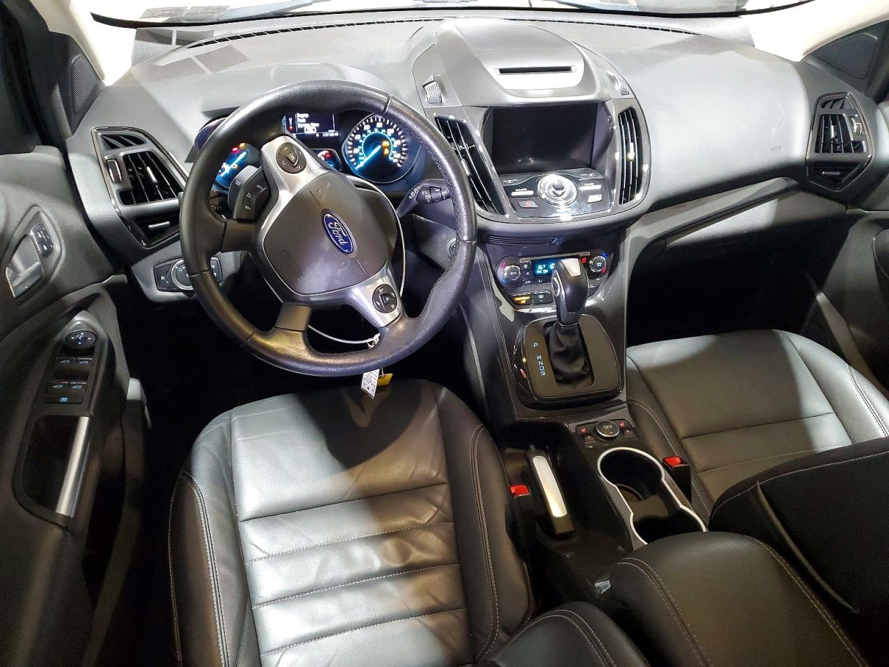 2015 Ford Escape Titanium Черный vin: 1FMCU9JX7FUC39544