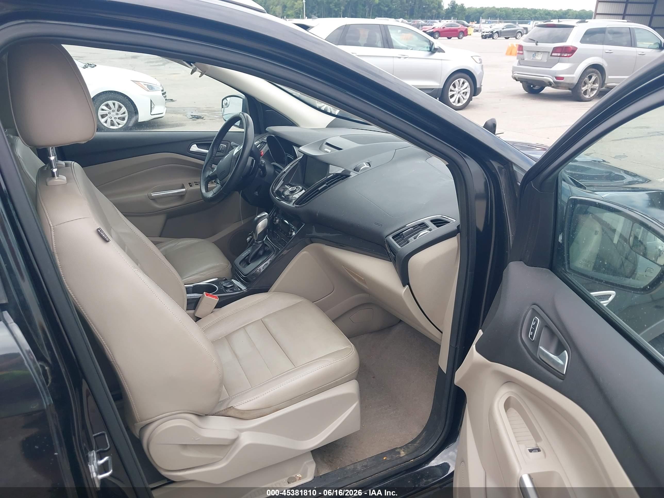 2014 Ford Escape Titanium Black vin: 1FMCU9JX8EUD08370